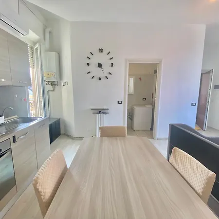 Modica Apartmán Milán